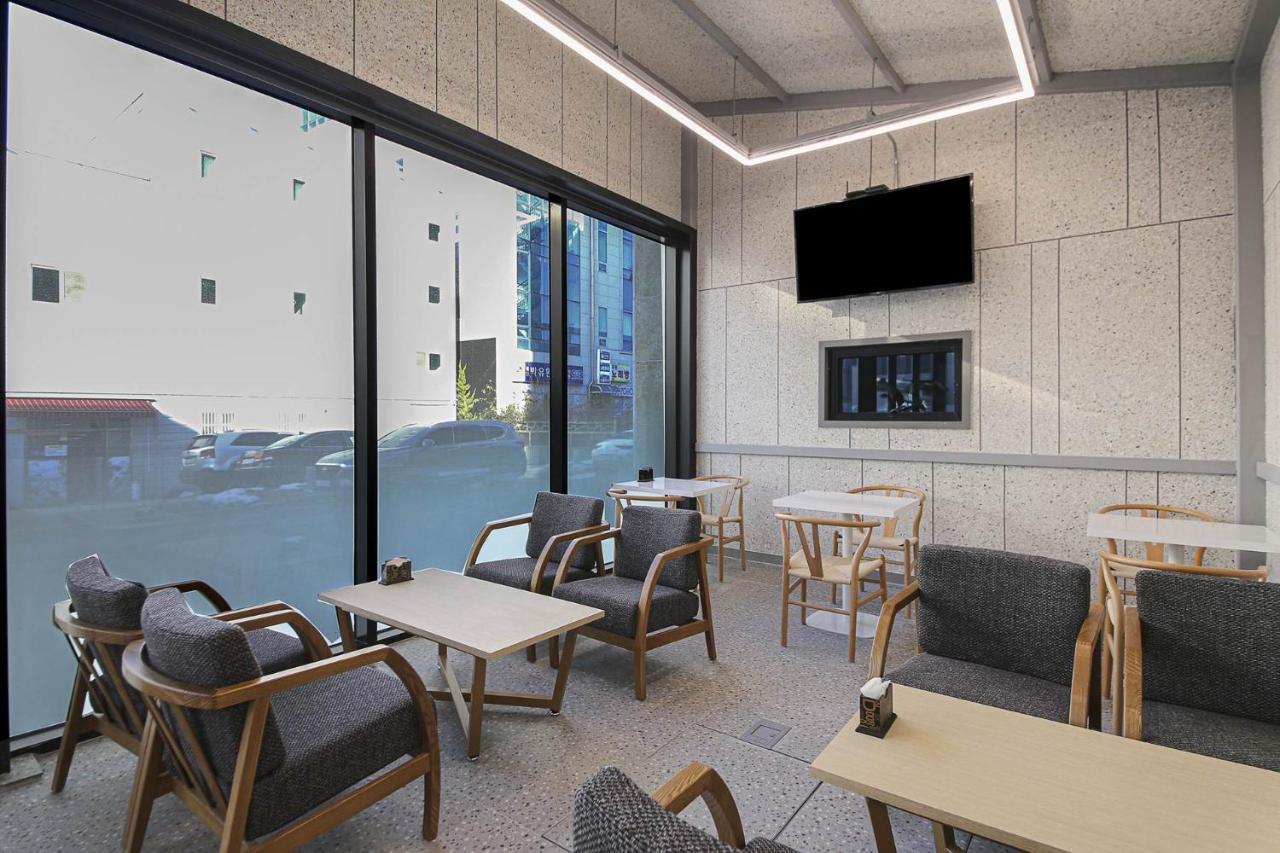 Gwangju Gwangsangu Hanam Houndhotel Gwangju Metropolitan City Extérieur photo
